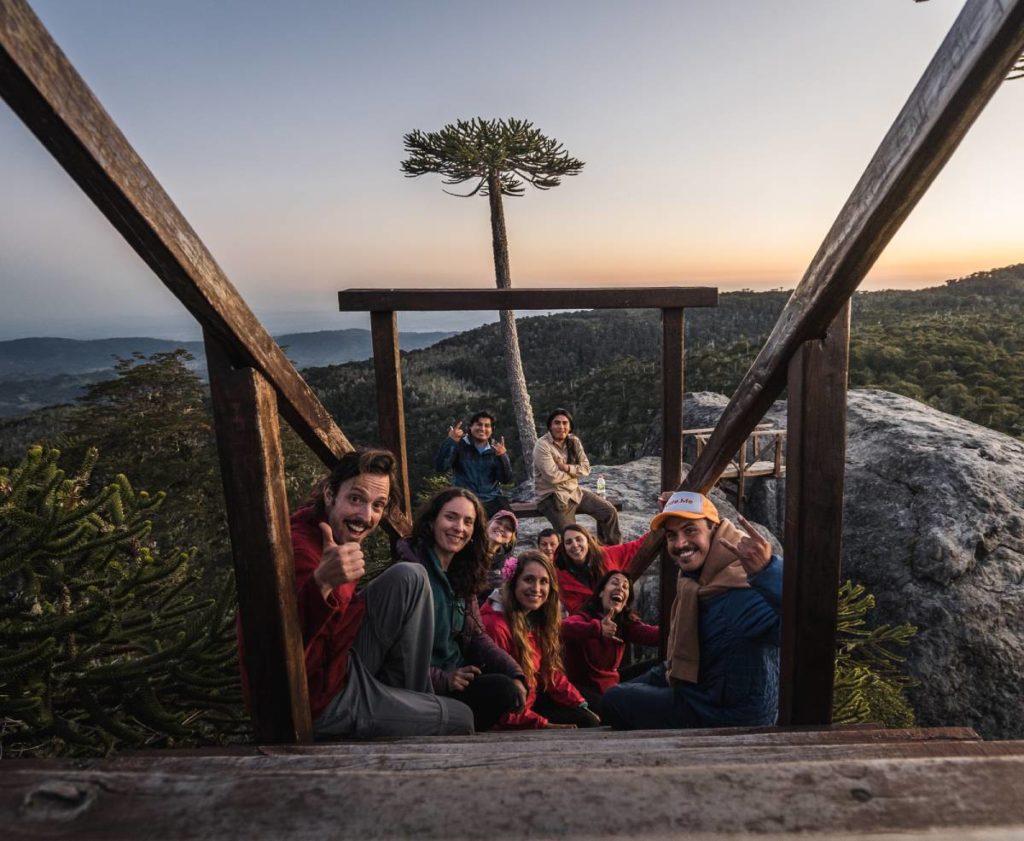 todos el grupo en el parque nacional nahuelbuta - Piedra del Aguila cosas que hacer en arauco